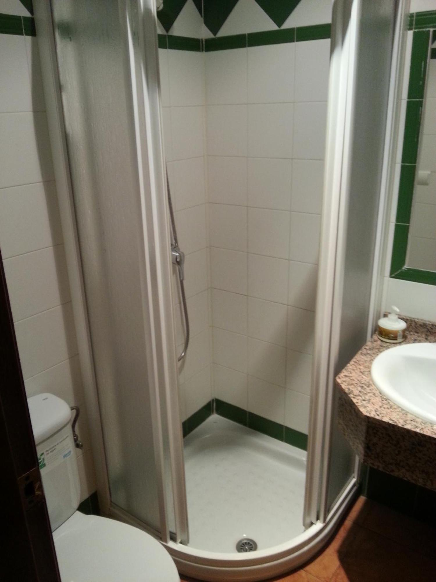 Hostal Las Tres Jotas Alcaracejos ห้อง รูปภาพ