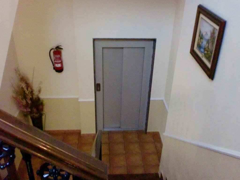 Hostal Las Tres Jotas Alcaracejos ภายนอก รูปภาพ