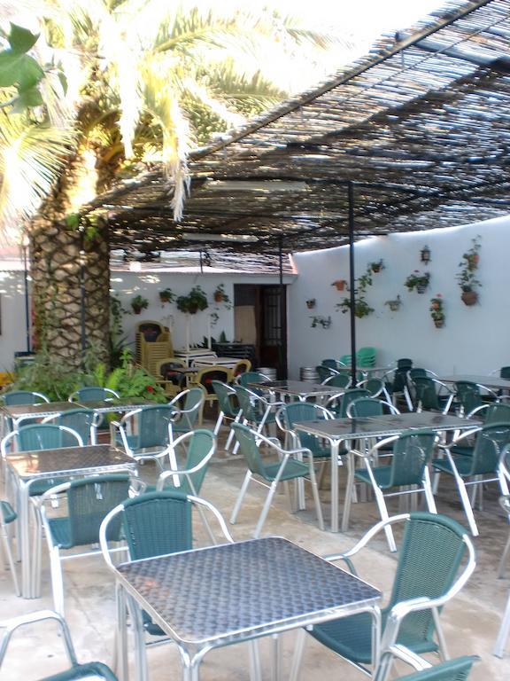 Hostal Las Tres Jotas Alcaracejos ภายนอก รูปภาพ