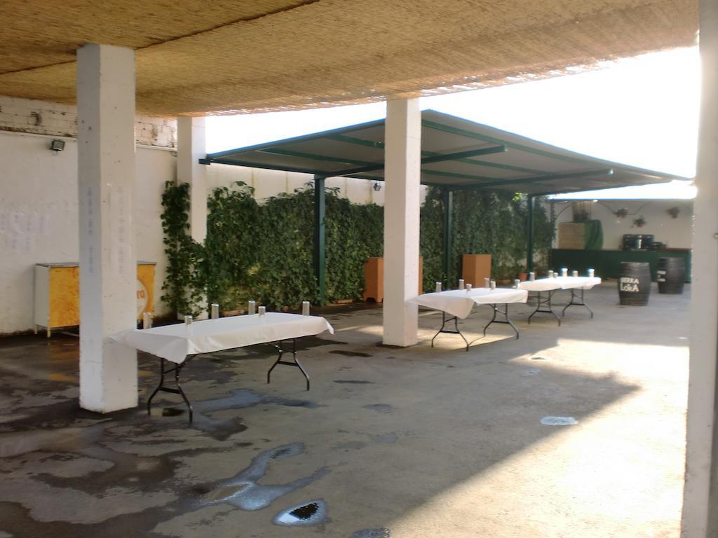 Hostal Las Tres Jotas Alcaracejos ภายนอก รูปภาพ